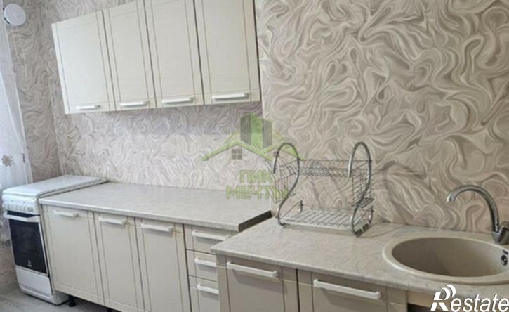 2-комн квартира 112-й микрорайон, 25