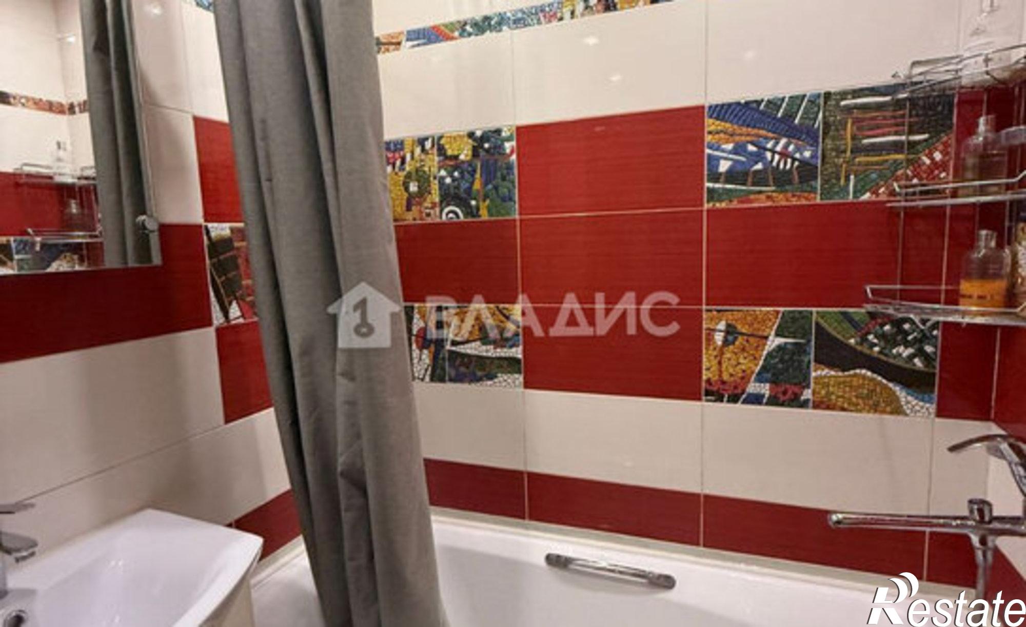 Купить квартиру за 10 500 000 рублей на Ключевская улица, 144