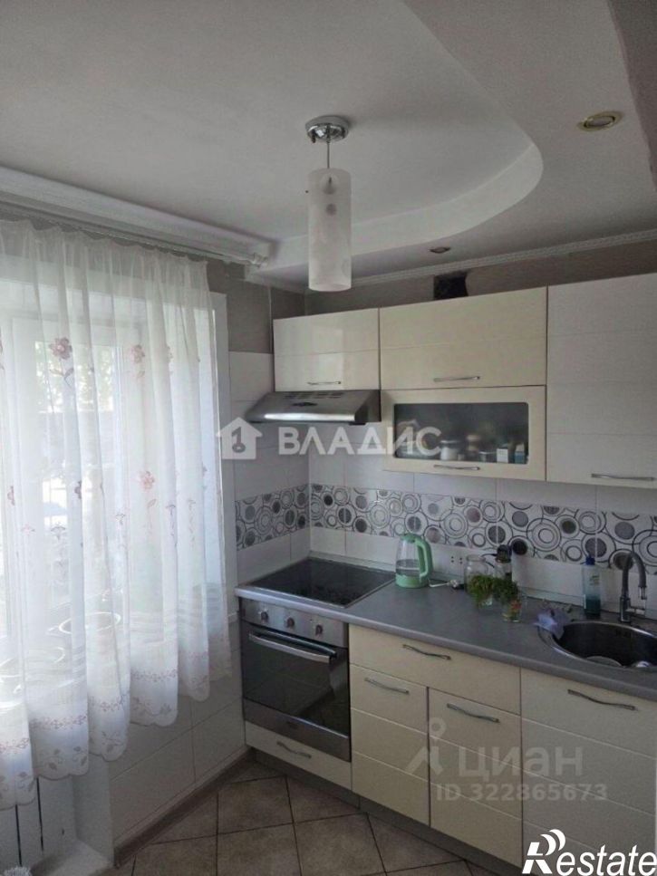 3-комн квартира улица Жердева, 132,  д. 132