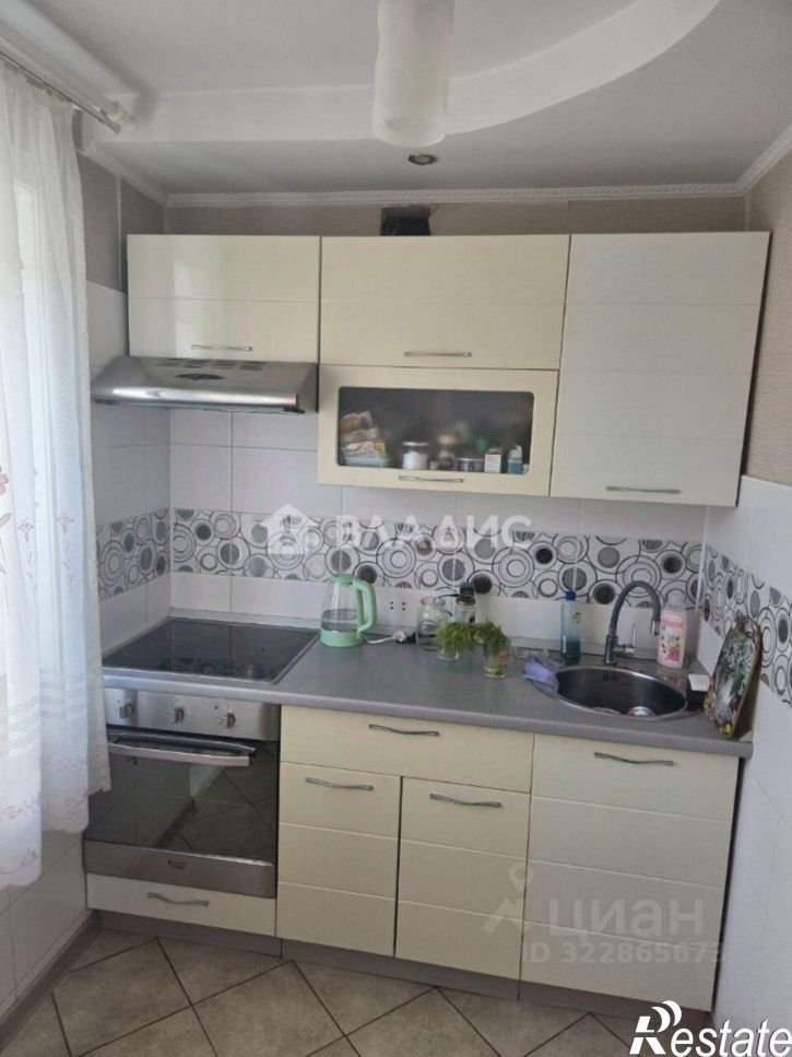 3-комн квартира улица Жердева, 132,  д. 132