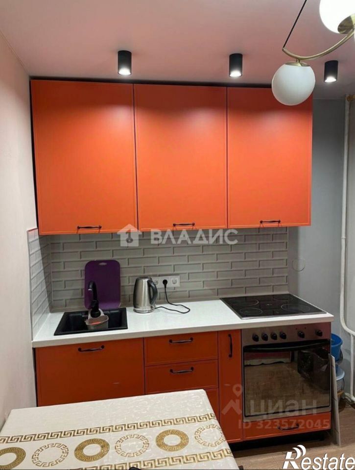 2-комн квартира Комсомольская улица, 2,  д. 2