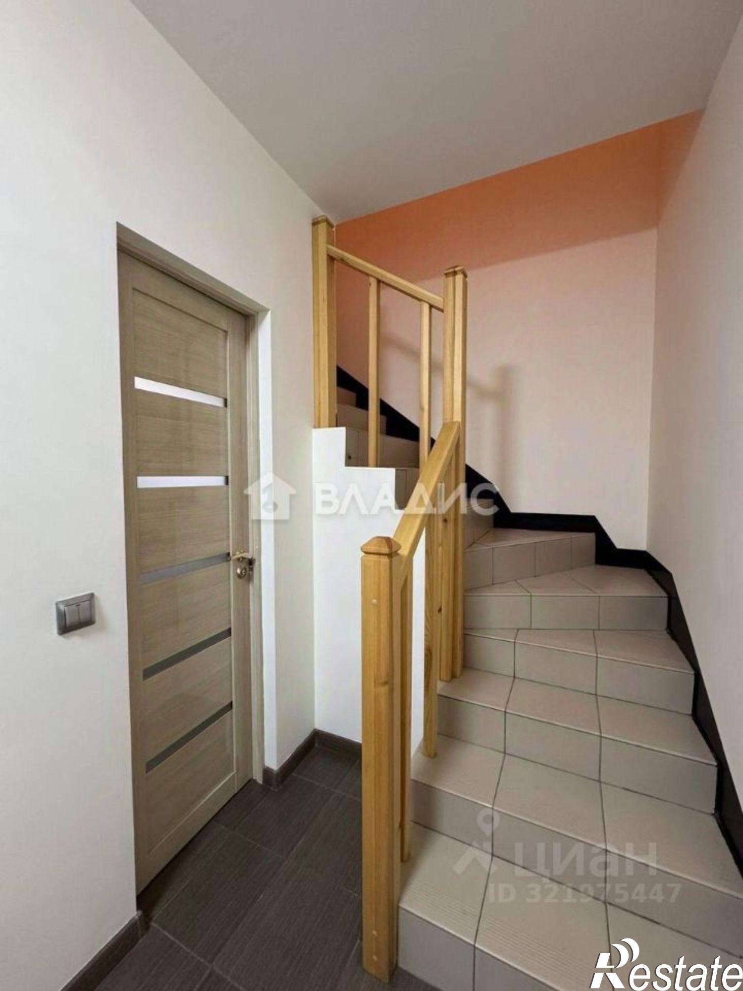 Купить квартиру за 12 000 000 рублей на Тепловая улица, 104А/6