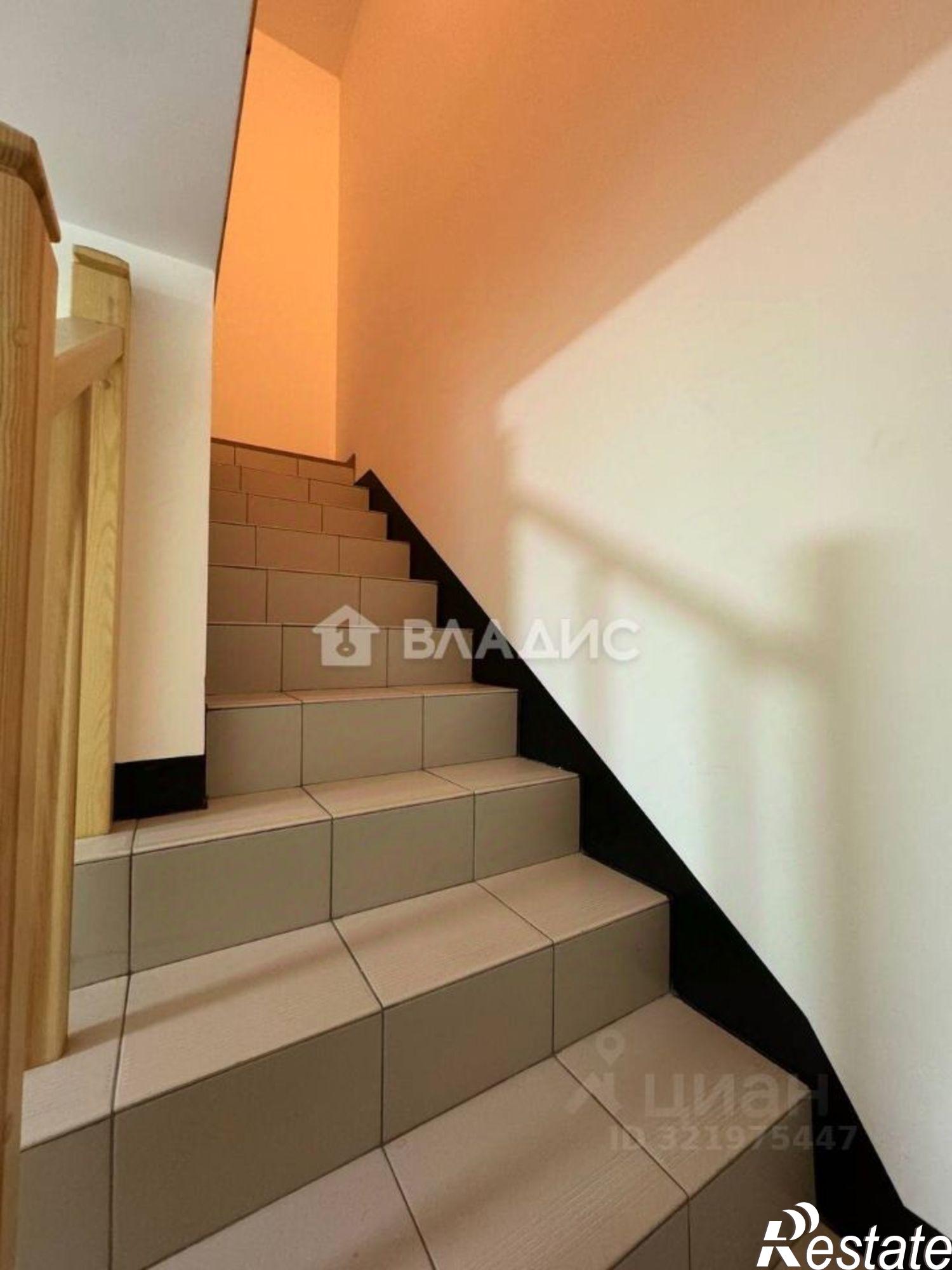 Купить квартиру за 12 000 000 рублей на Тепловая улица, 104А/6