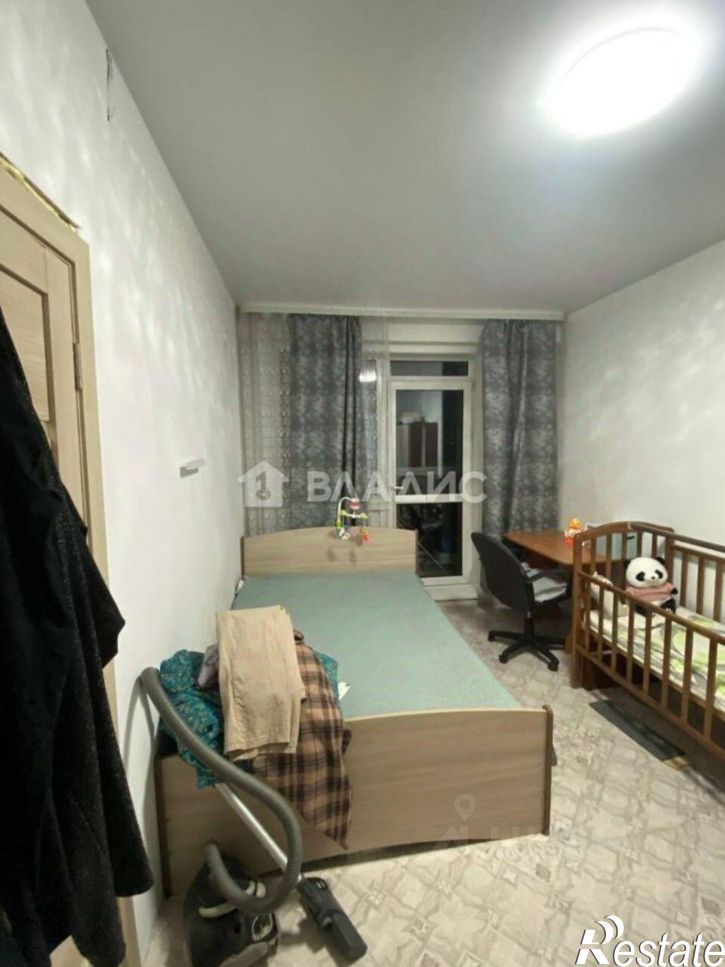 1-комн квартира микрорайон 140Б, 1