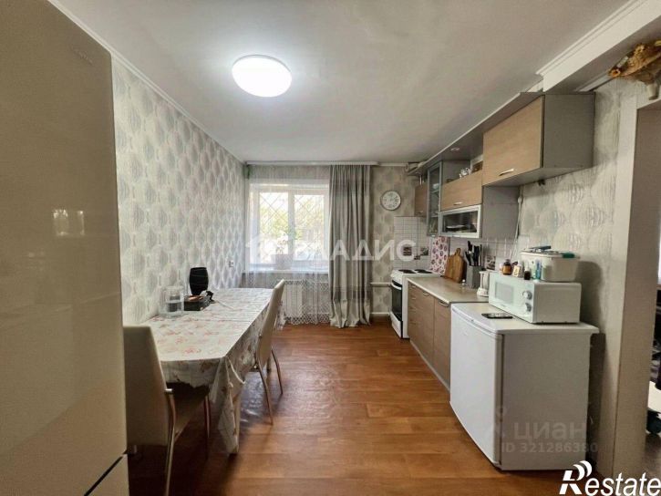 2-комн квартира улица Трубачеева, 142,  д. 142