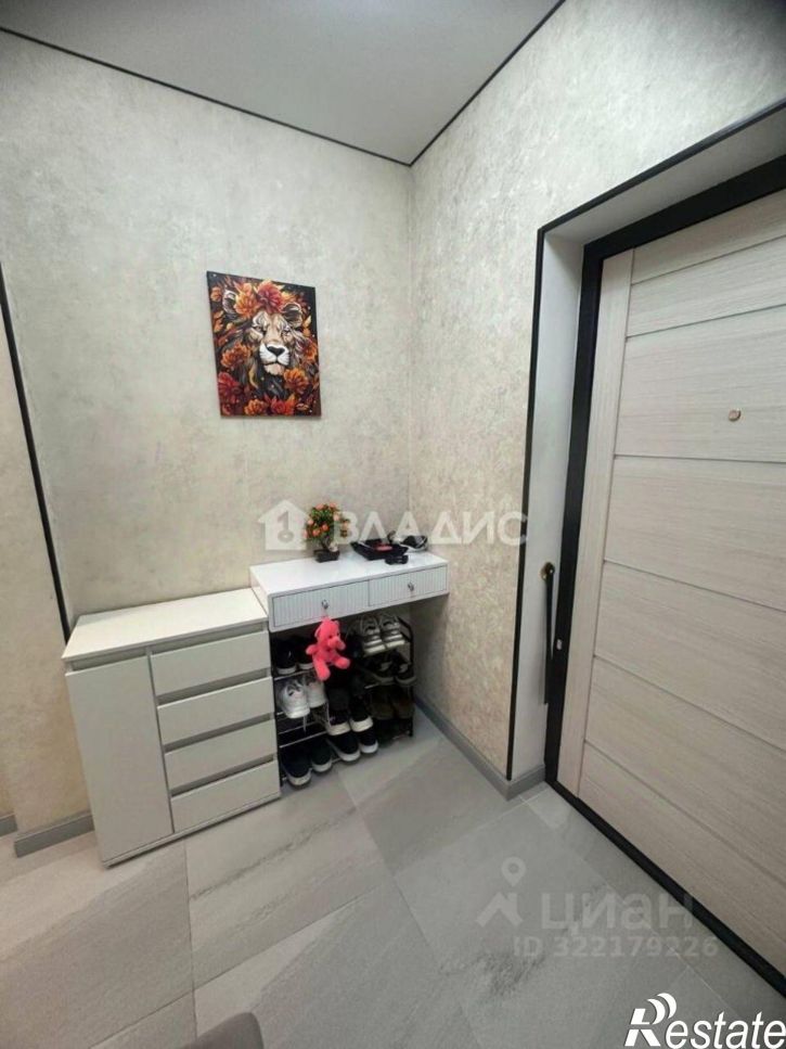 3-комн квартира микрорайон 140Б, 4