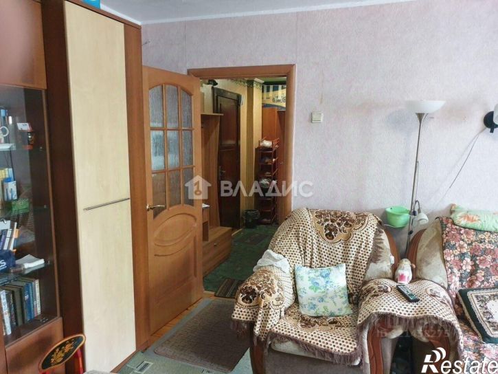 4-комн квартира улица Сухэ-Батора, 2,  д. 2