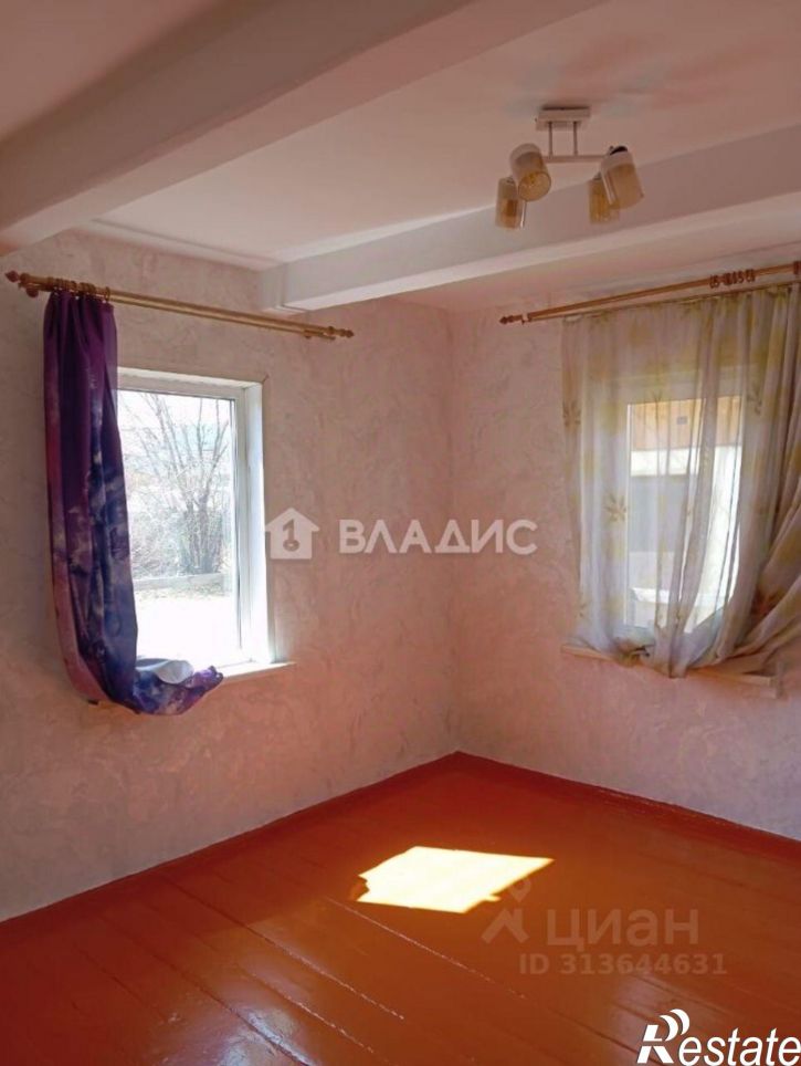 2-комн квартира улица Крылова, 4,  д. 4