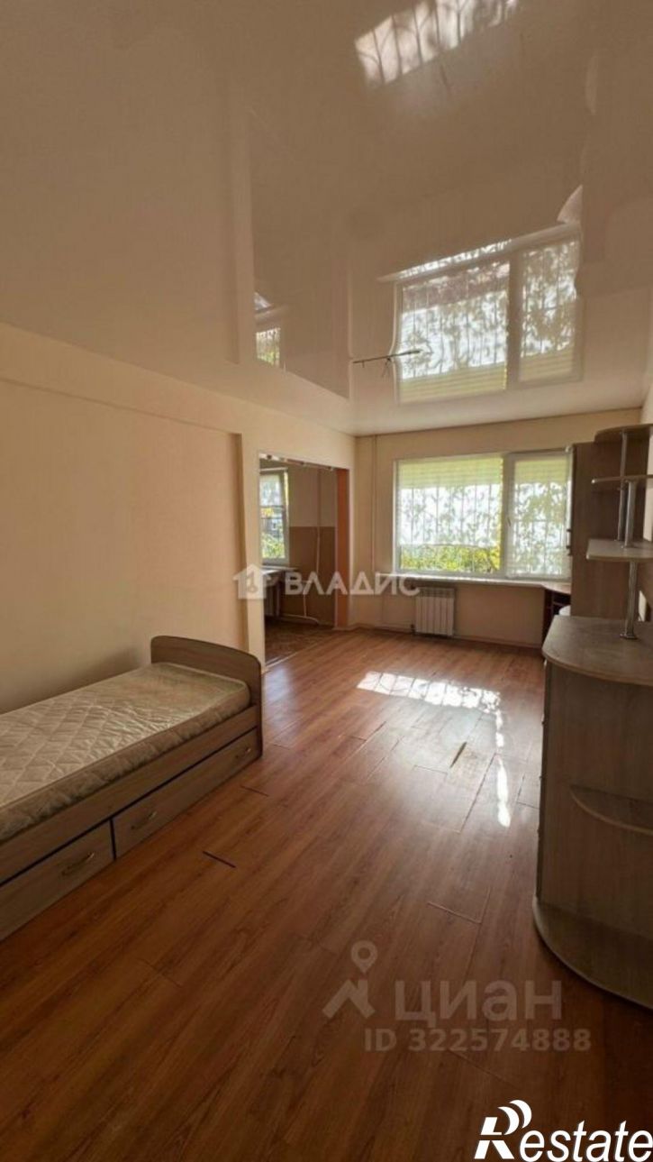 1-комн квартира улица Юного Коммунара, 4,  д. 4