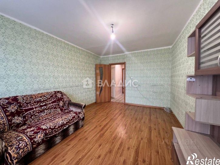 2-комн квартира 111-й микрорайон, 11