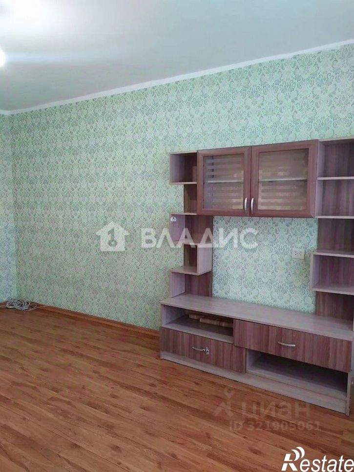 2-комн квартира 111-й микрорайон, 11