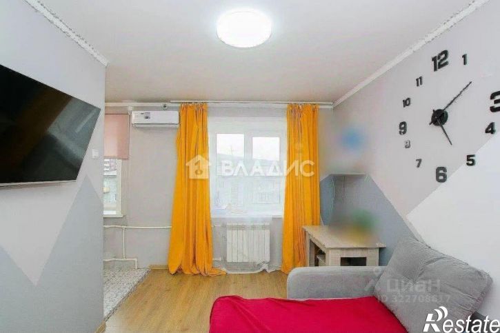 2-комн квартира улица Жердева, 76,  д. 76