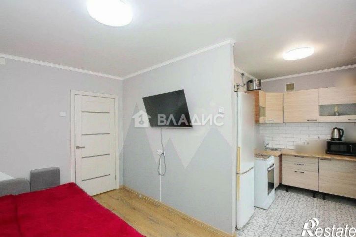 2-комн квартира улица Жердева, 76,  д. 76