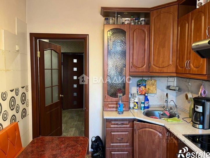 2-комн квартира Октябрьская улица, 15,  д. 15