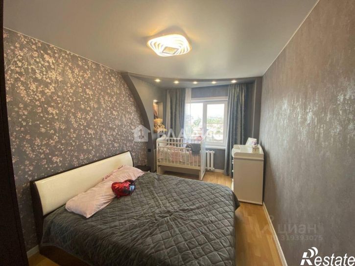 3-комн квартира улица Толстого, 2,  д. 2