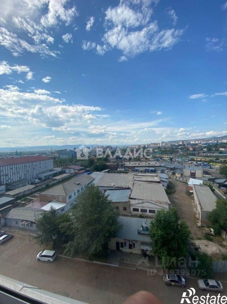 3-комн квартира улица Толстого, 2,  д. 2