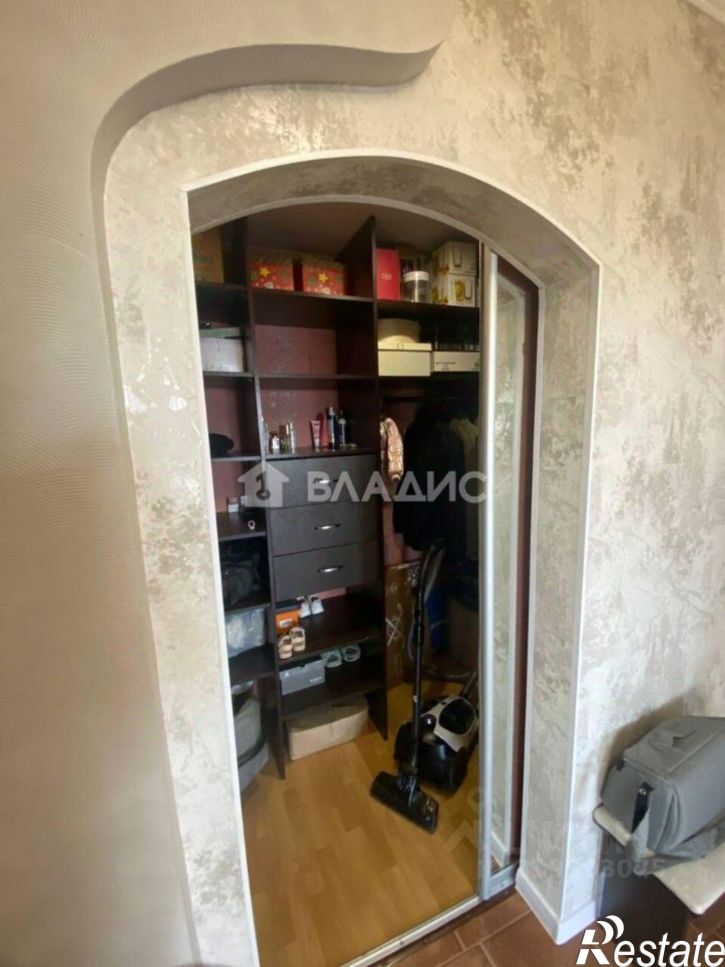 3-комн квартира улица Толстого, 2,  д. 2