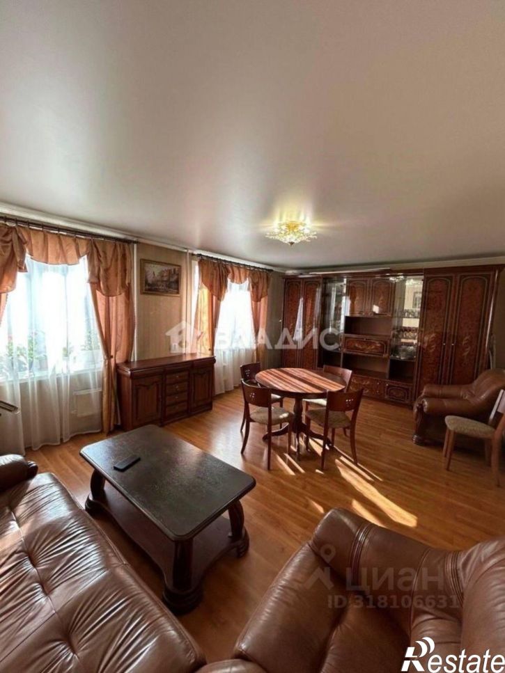 3-комн квартира Комсомольская улица, 3А,  д. 3А