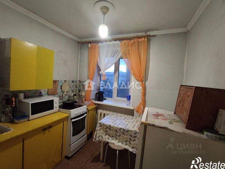 1-комн квартира улица Бабушкина, 11,  д. 11