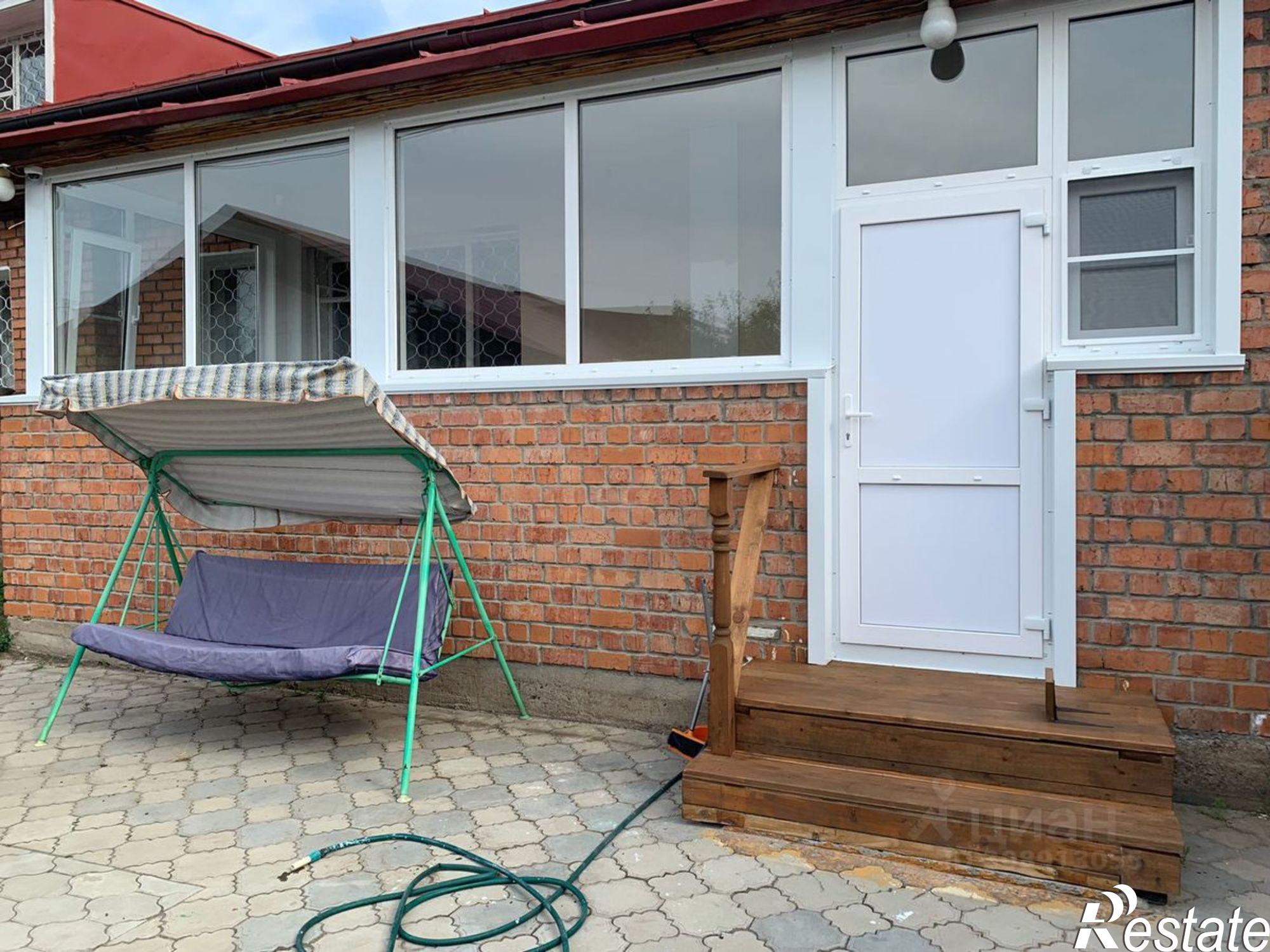 Купить дачу, дом, коттедж за 23 950 000 рублей на улица Намжилова, 25Б