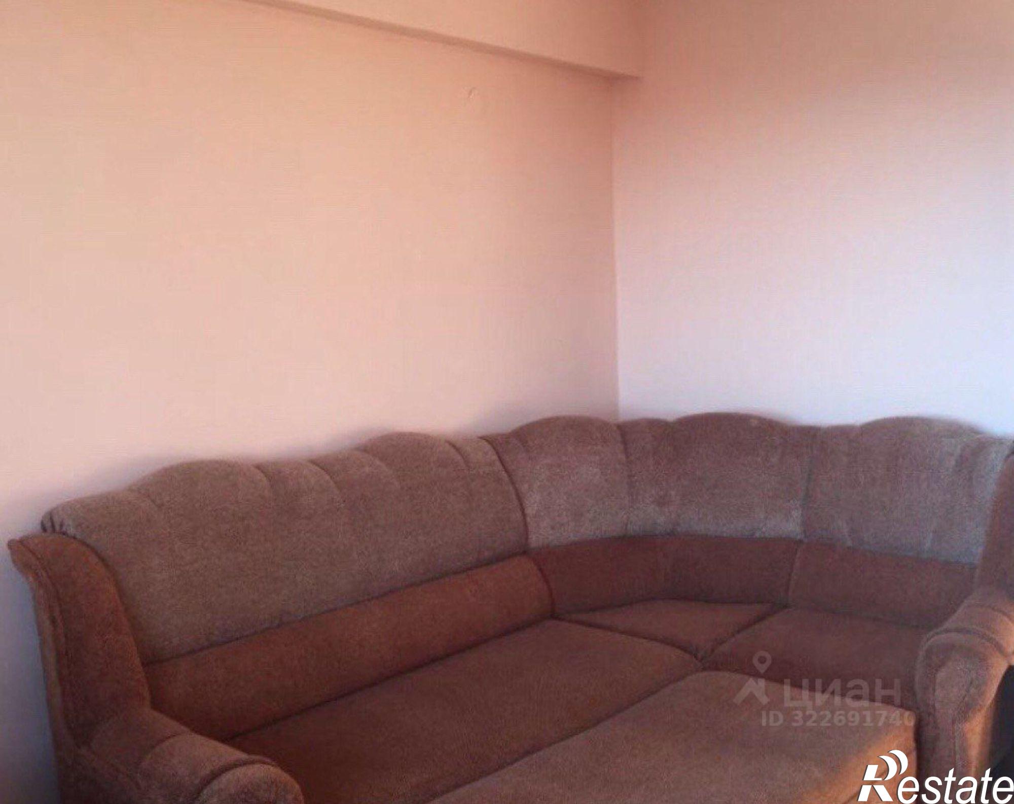 Сдать квартиру за 40 000 рублей на улица Смолина, 81