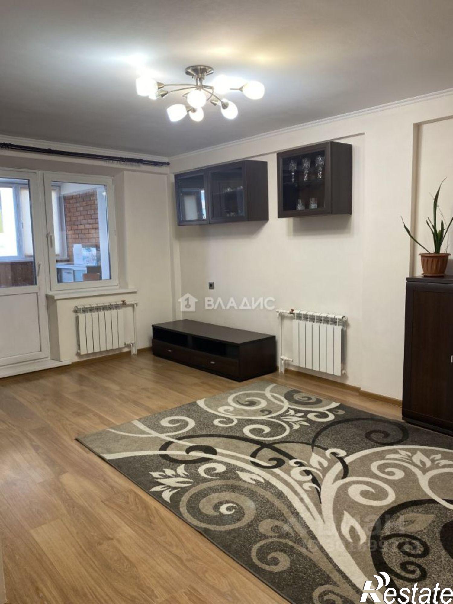 Купить квартиру за 10 250 000 рублей на 111-й микрорайон