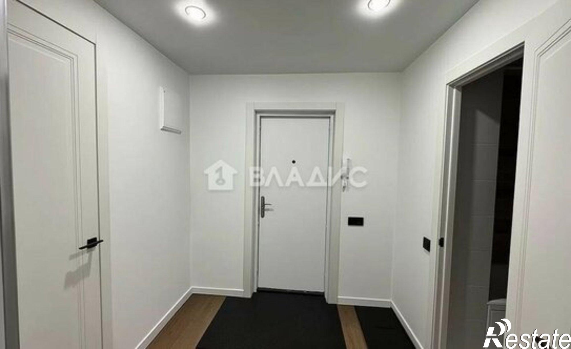 Купить квартиру за 8 700 000 рублей на улица Добролюбова, 2А