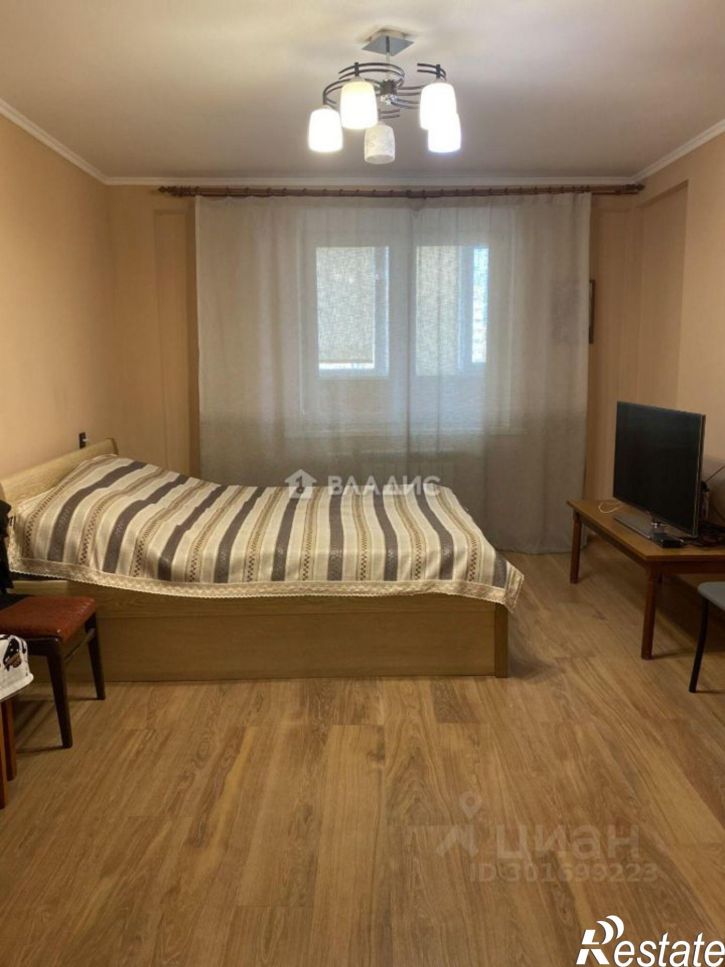 3-комн квартира 111-й микрорайон