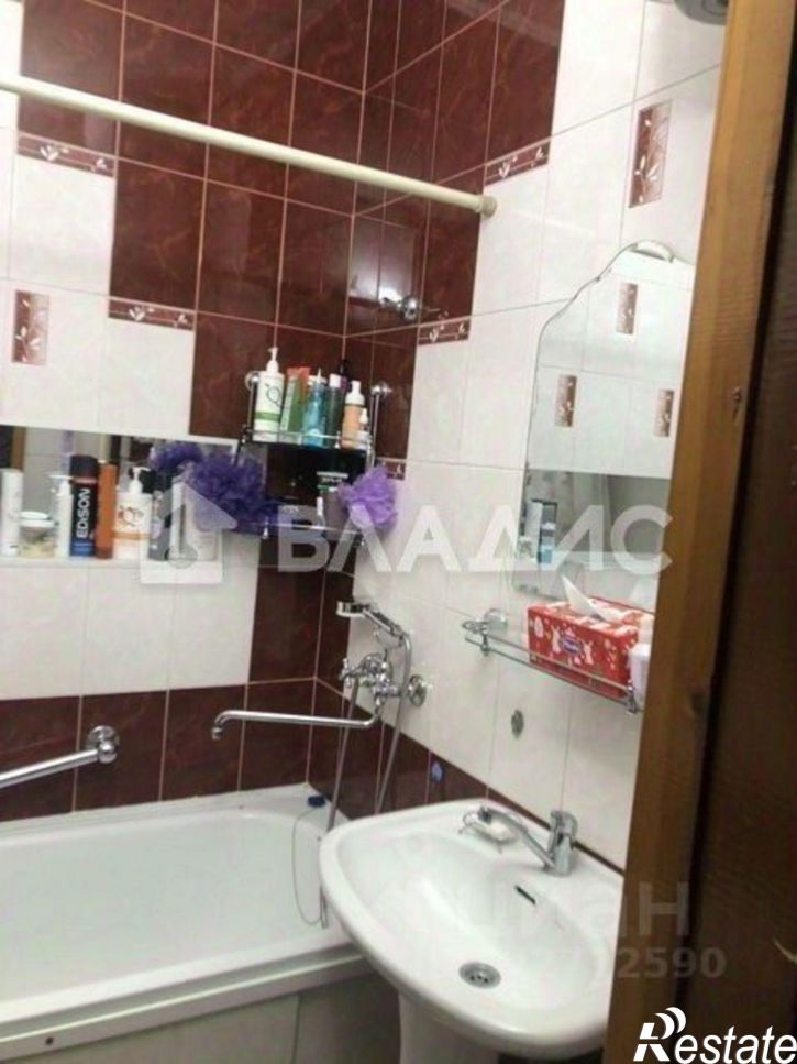 3-комн квартира улица Жуковского, 21,  д. 21