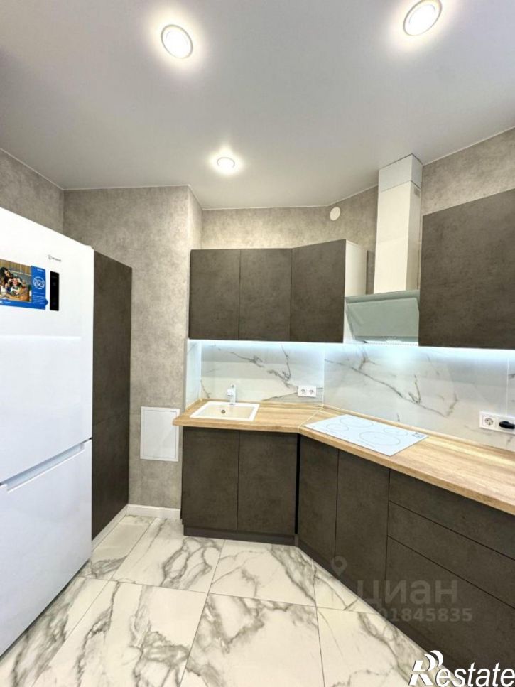 2-комн квартира улица Борсоева, 77,  д. 77