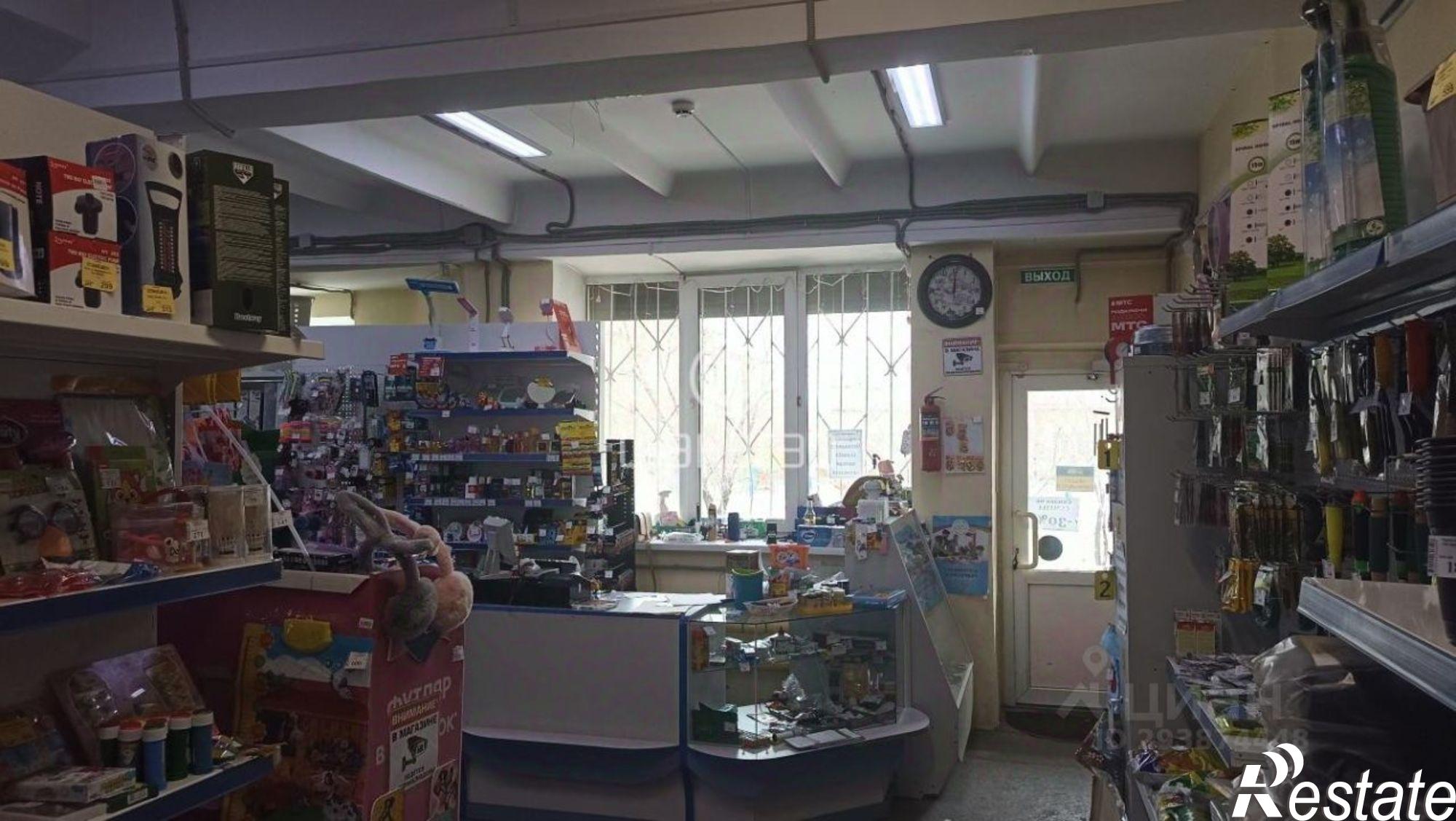 Купить торговое помещение за 141 744 рублей на ул Туполева, 13