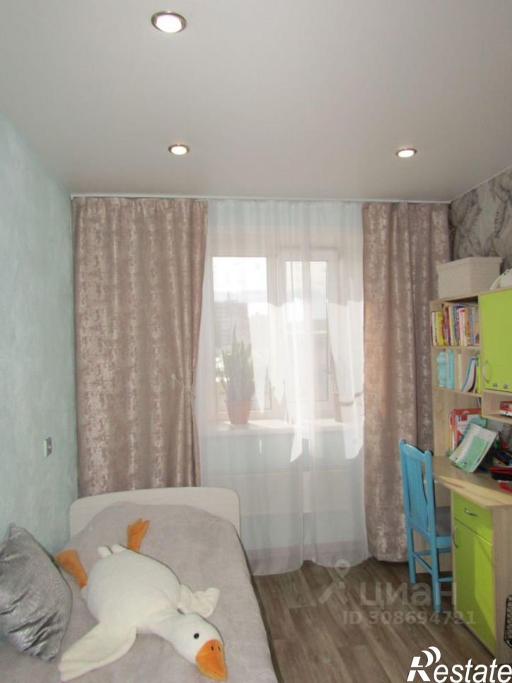 3-комн квартира Виктора Военнова, 35,  д. 35