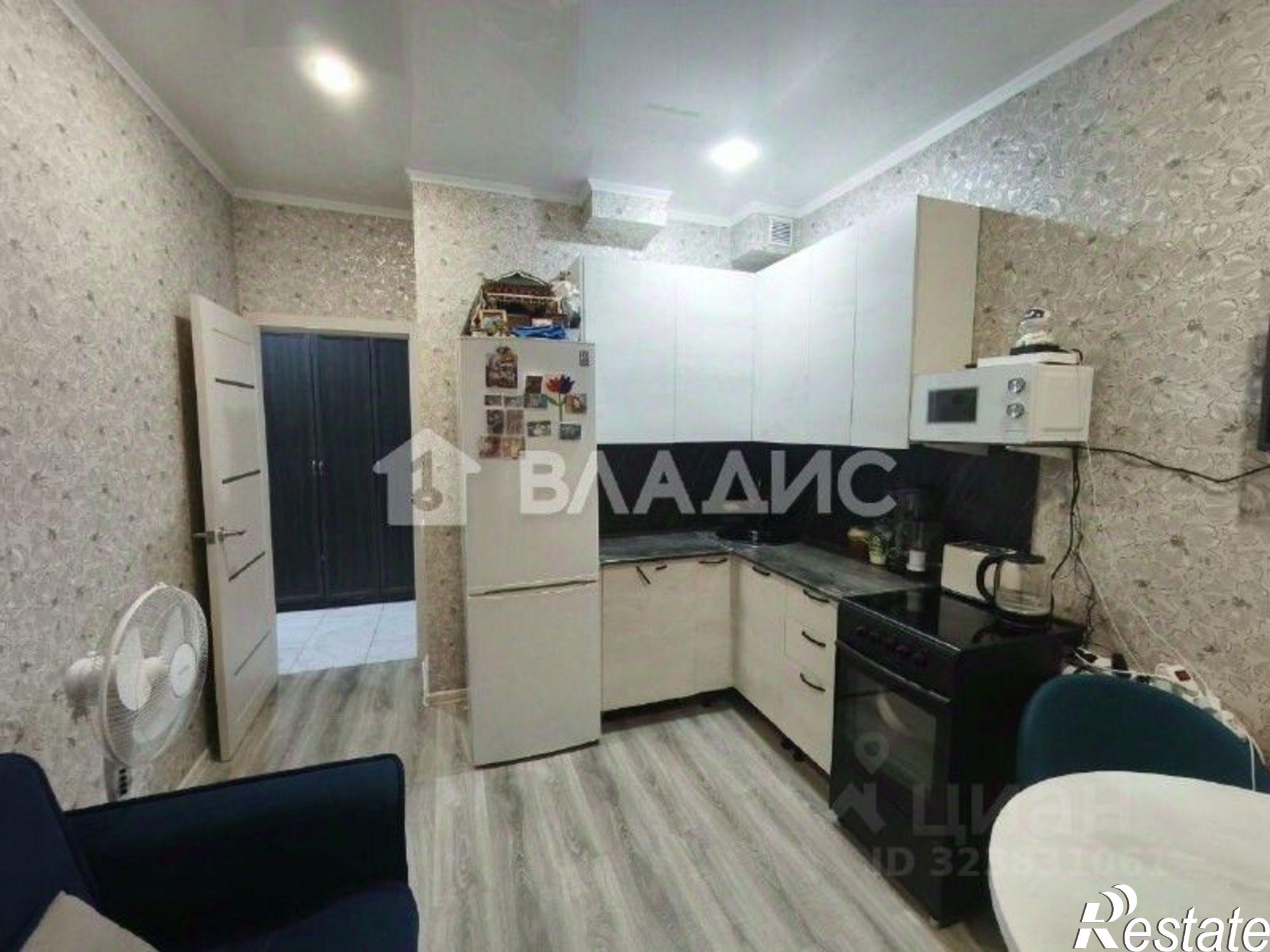 Купить квартиру за 5 800 000 рублей на 142-й микрорайон, 8