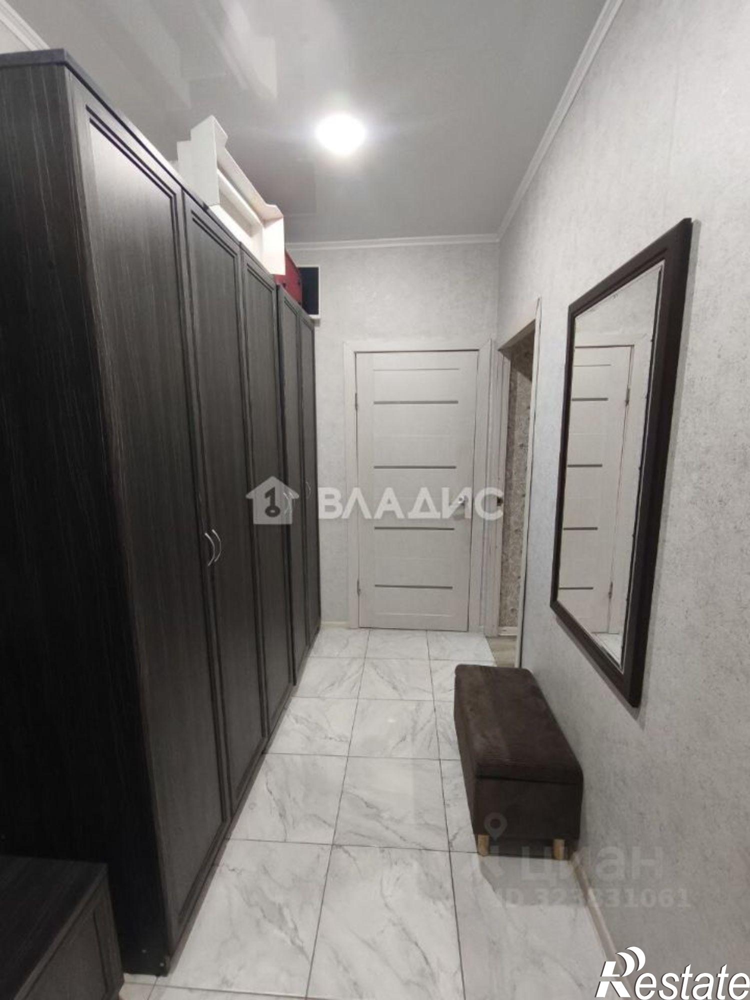 Купить квартиру за 5 800 000 рублей на 142-й микрорайон, 8