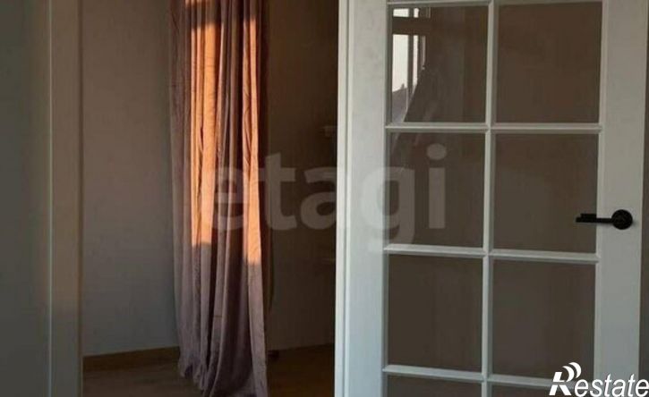 1-комн квартира 111-й микрорайон, 4