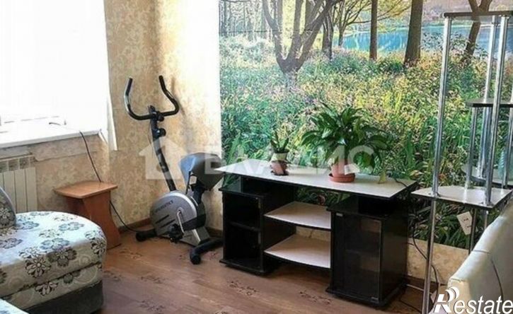 2-комн квартира 110-й микрорайон, 3А