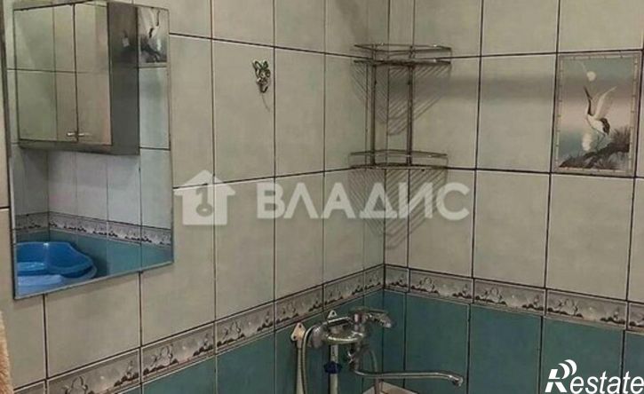 2-комн квартира 110-й микрорайон, 3А