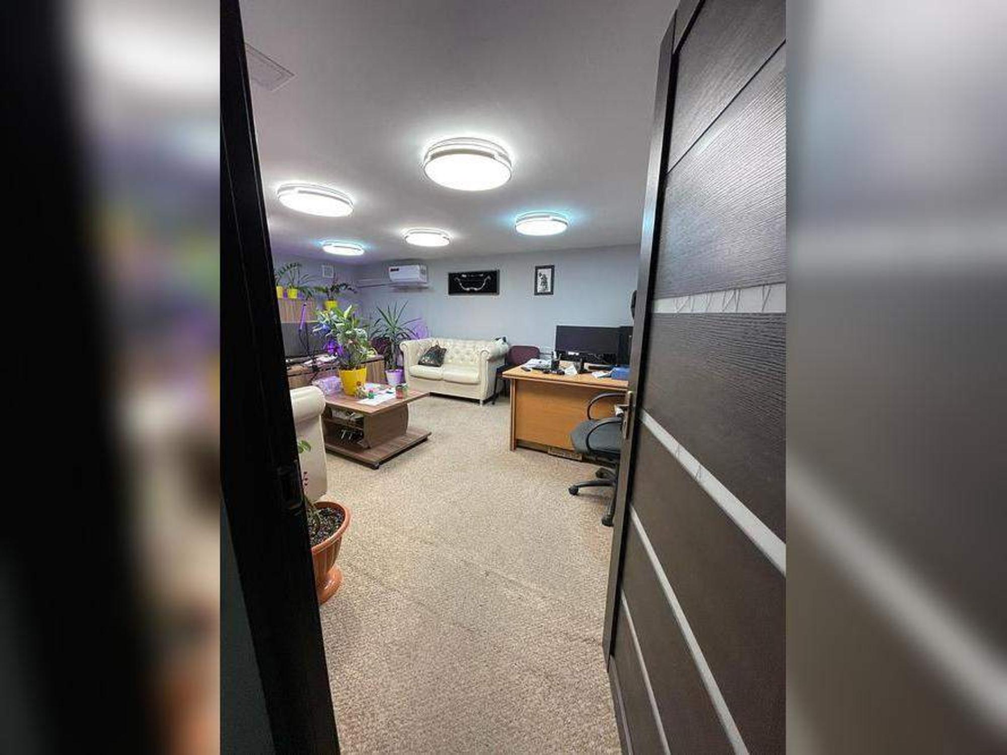 Купить офис, помещение под офис за 15 787 200 рублей на Свердлова улица, д.6В