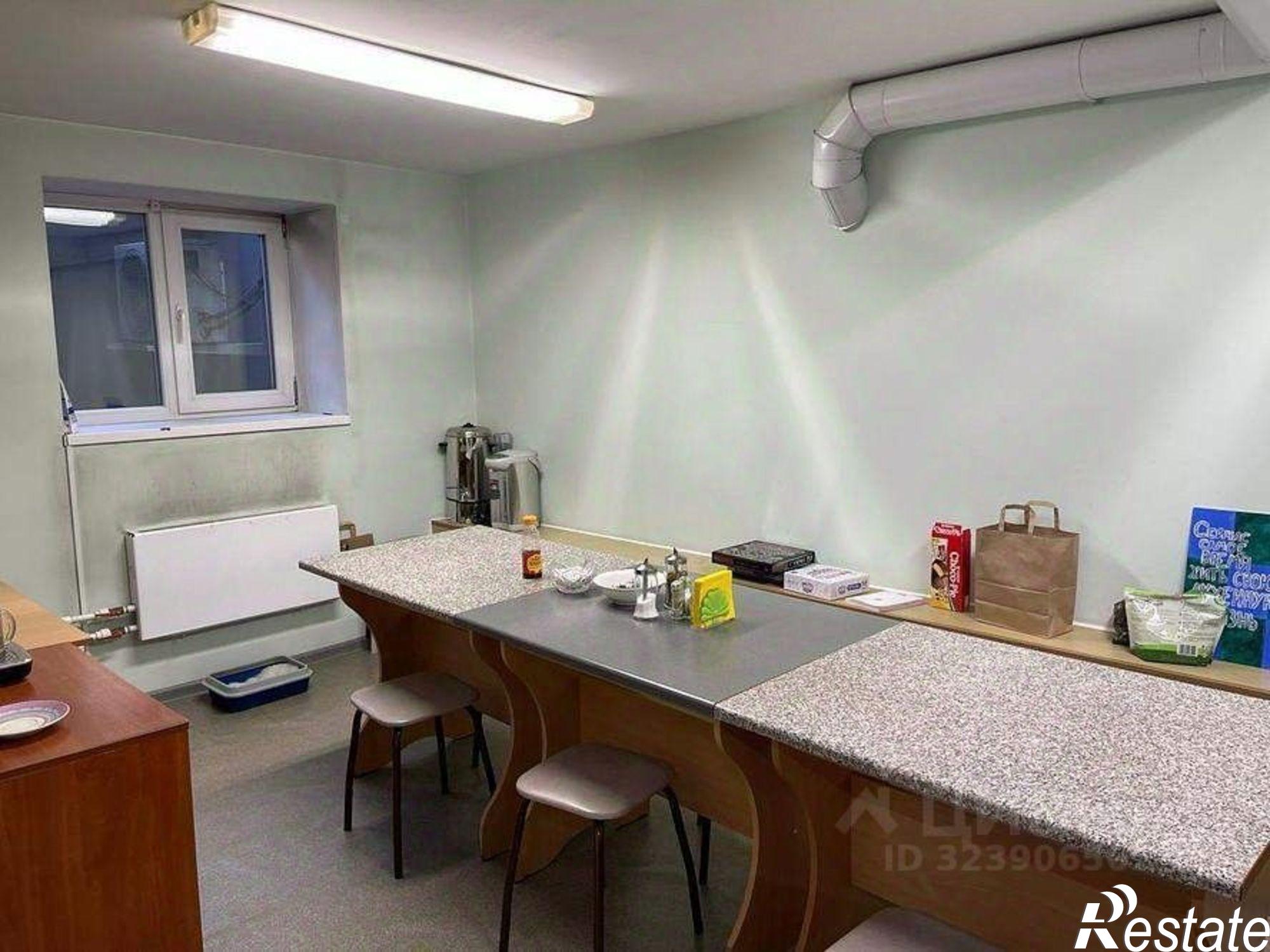 Купить офис, помещение под офис за 15 782 600 рублей на улица Свердлова, 6В