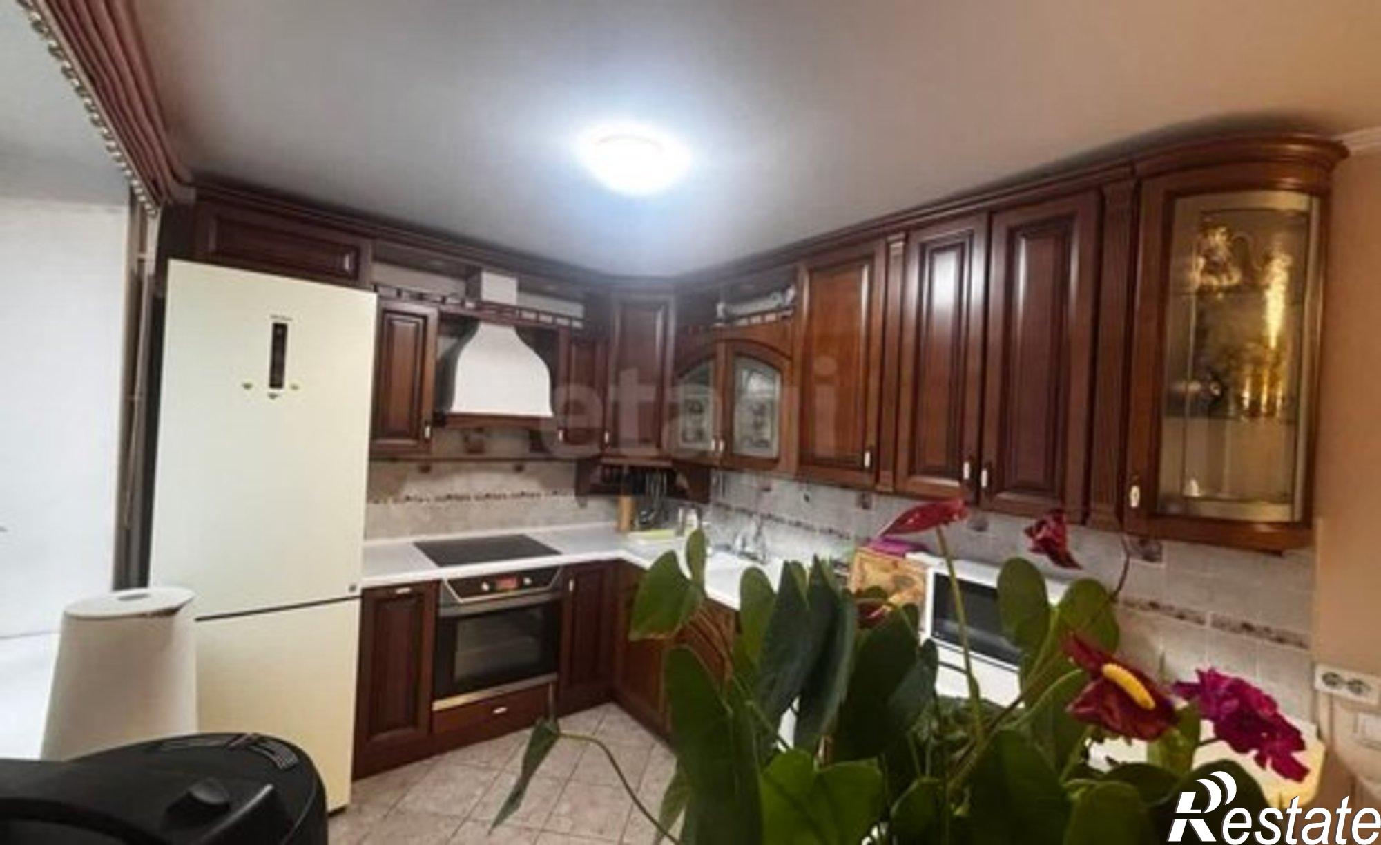 Купить квартиру за 14 500 000 рублей на улица Жердева, 102