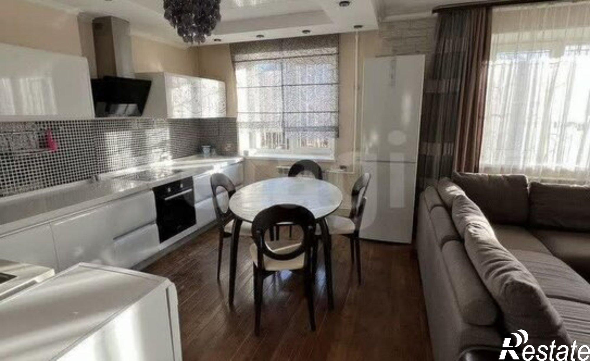 Купить квартиру за 11 900 000 рублей на улица Борсоева, 69