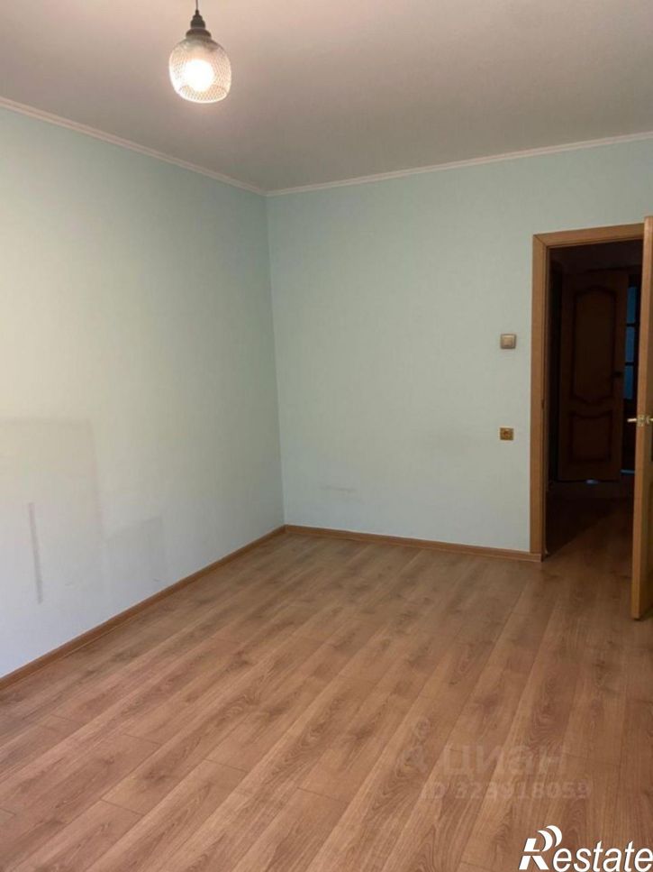 3-комн квартира пр-кт Строителей, 40,  д. 40