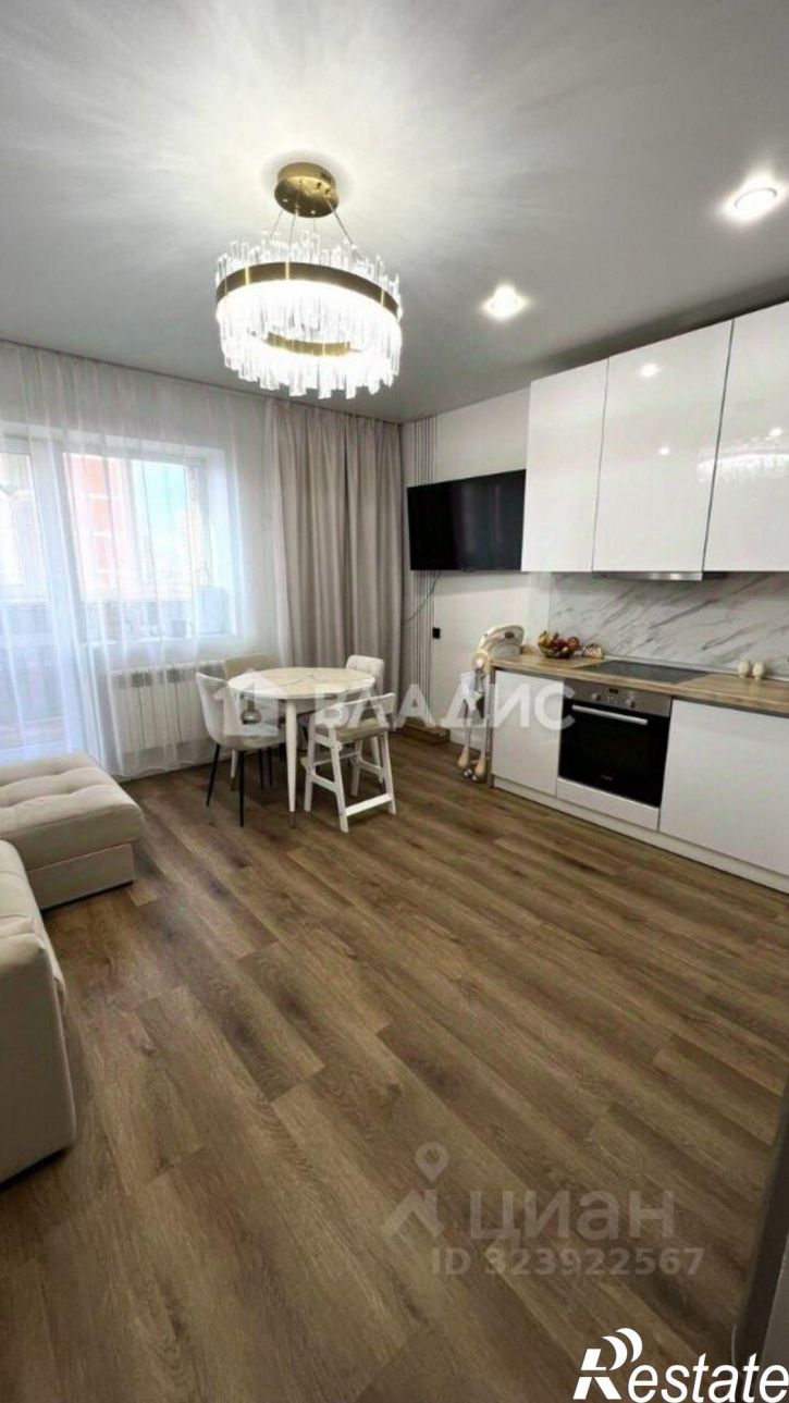 3-комн квартира 142-й микрорайон, 8