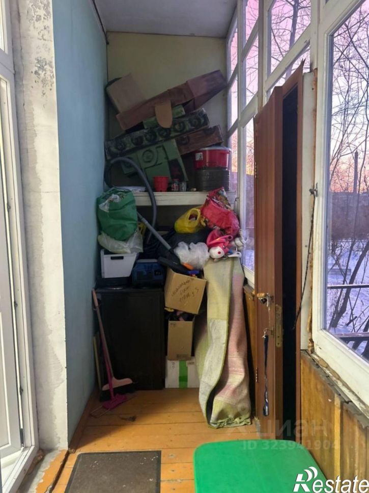 3-комн квартира 110-й микрорайон, 3