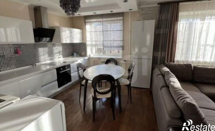 3-комн квартира улица Борсоева, 69,  д. 69