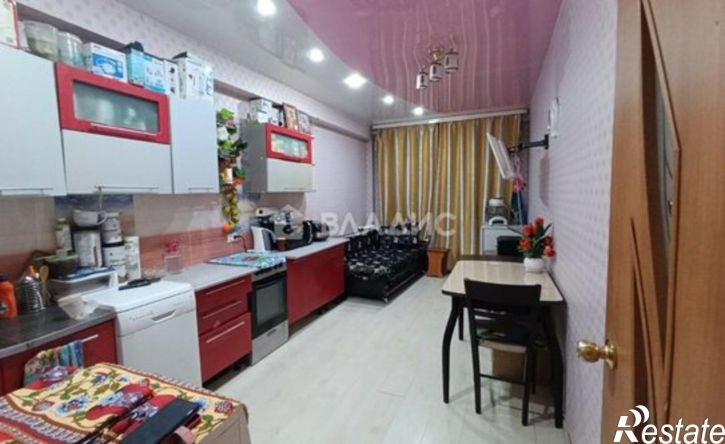 3-комн квартира микрорайон 140А, 17