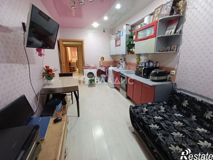 3-комн квартира микрорайон 140А, 17