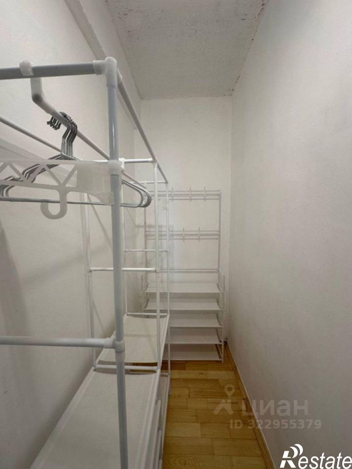 2-комн квартира ул Калашникова, 11Б/1,  д. 11Б/1