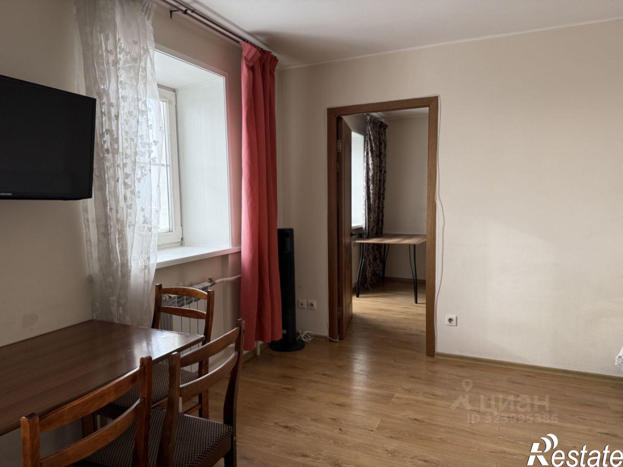 Сдать квартиру за 38 000 рублей на проспект Победы, 7