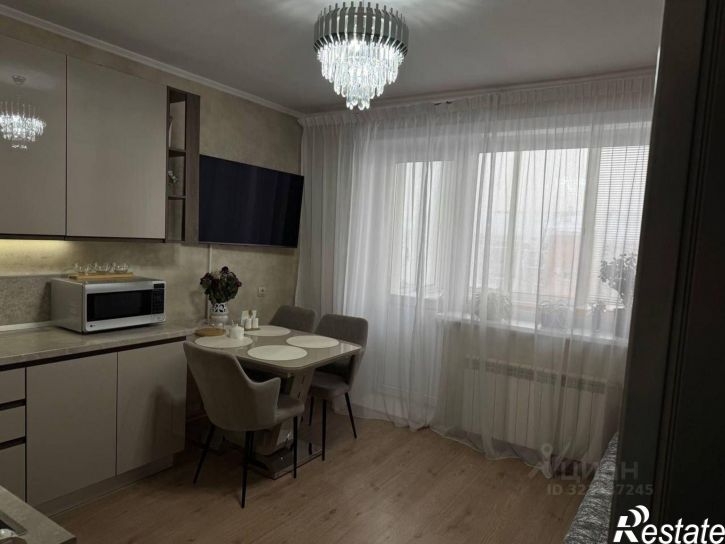 2-комн квартира Тобольская улица, 65,  д. 65